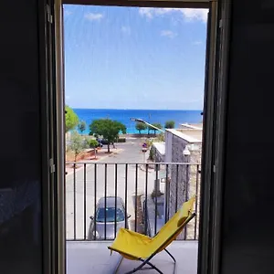 Casa Levante , Isola delle Femmine Włochy